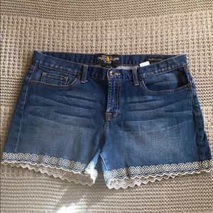Lucky Brand Shorts size 12/31